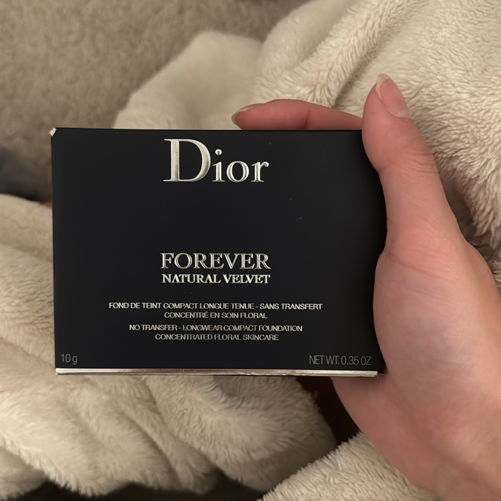 NEW Dior Forever Natural Velvet